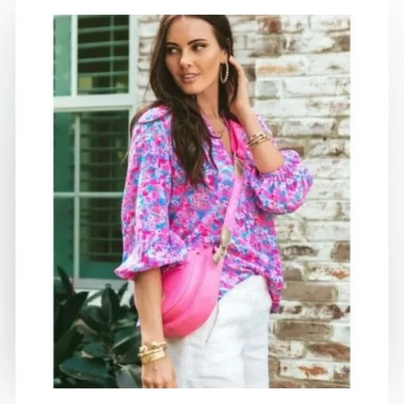 NWT Lilly Pulitzer Aura Pink Neoprene Crossbody Bag